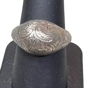 Vintage Sterling Silver 925 Vinatge Siamese Hand Engraved Dome Ring Size 8.5